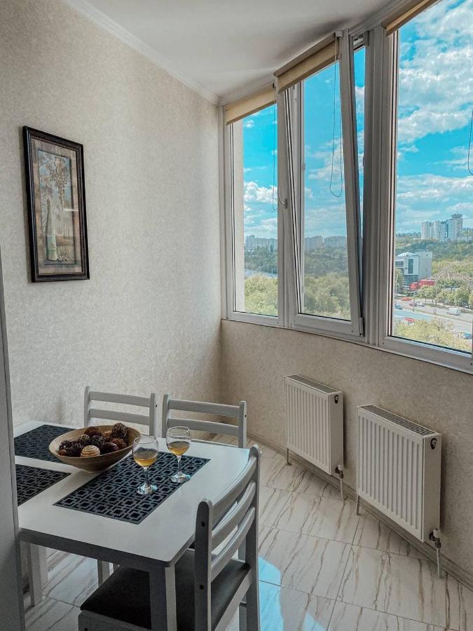 Beautiful Sky Apartment Kişinev Dış mekan fotoğraf